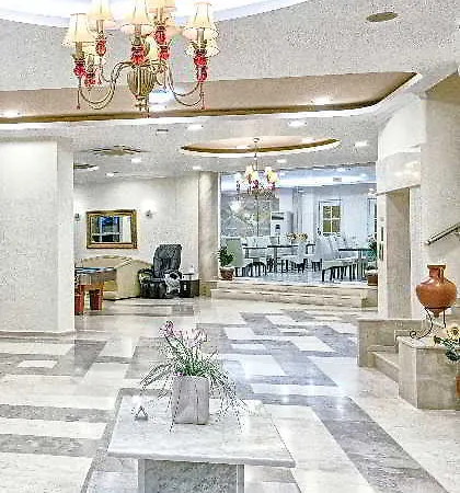 Jupiter Hotel 3*